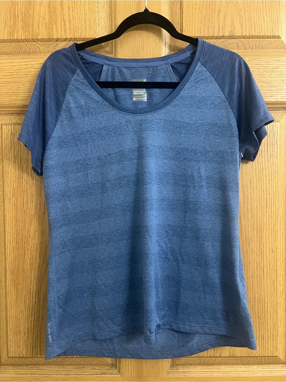 The North Face Women's FlashDry Short-Sleeve Scoop Neck Blue Tee Sz Large